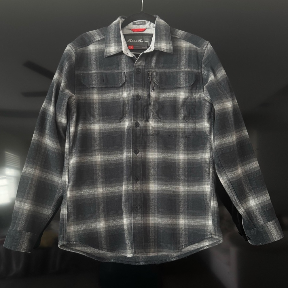 Eddie Bauer Mountain Ops Classic Fit Flannel Shirt Gray Plaid (M) - Picture 2 of 5